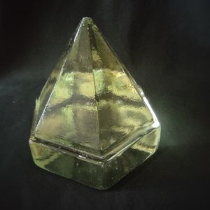 Deck light prism with green tint